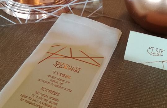 Copper geometric wedding stationery 539x350 - On set of  Kom Ons Trou Nou